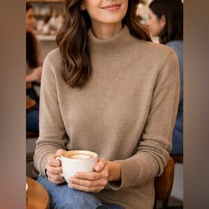 Everlane Cropped Boxy Mock turtleneck Camel 100% Cashmere Sweater size S